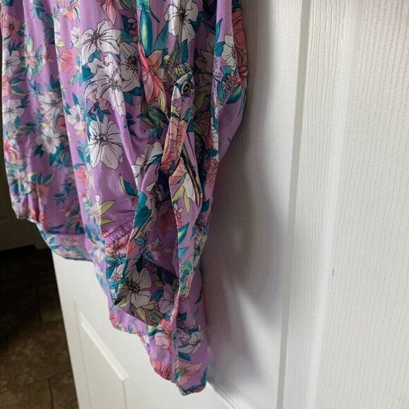 Torrid Harper Pullover Blouse Challis Floral Purple 3/4 Roll Tab Sleeve Size 1X - Picture 4 of 14